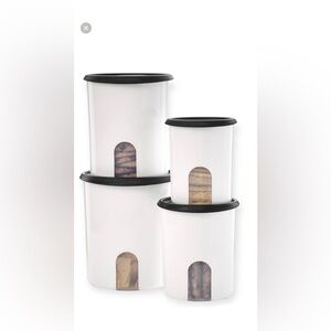 Tupperware canister set